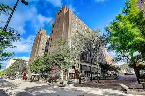 S Bed Towers on State 24