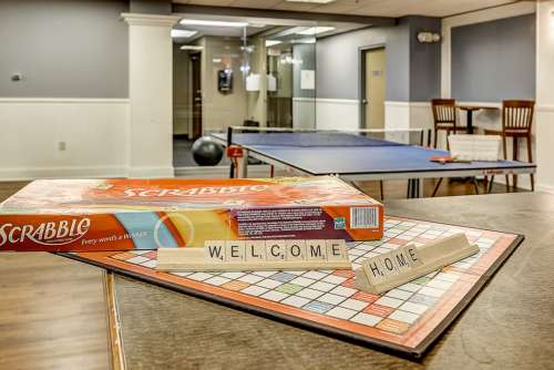 S Bed Towers on State 18