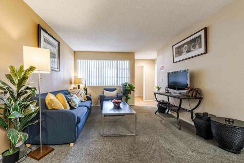 S Bed Yugo Tempe Villas 44