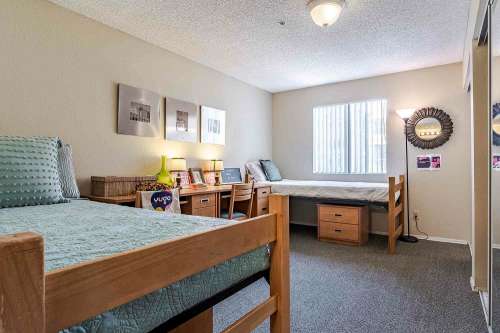 S Bed Yugo Tempe Villas 49