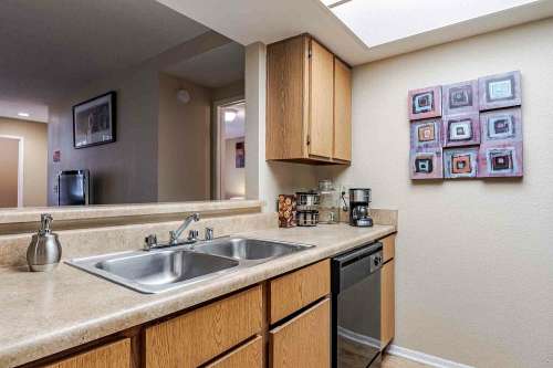 S Bed Yugo Tempe Villas 19