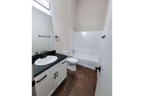 S Bed 19Eleven Apartments 33