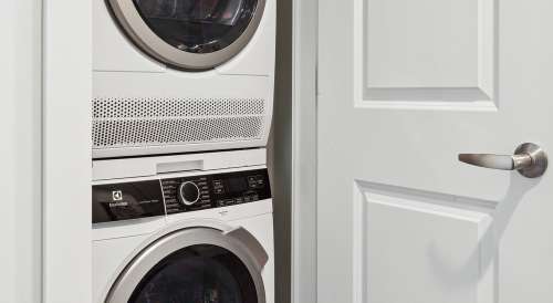 S Bed The Ithacan 16