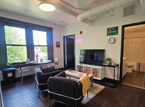 S Bed Clyde Street Apartments 20