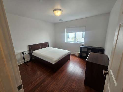 S Bed Clyde Street Apartments 29