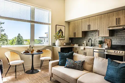 S Bed The Boardwalk Apartment Homes 25