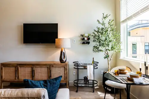 S Bed The Boardwalk Apartment Homes 19