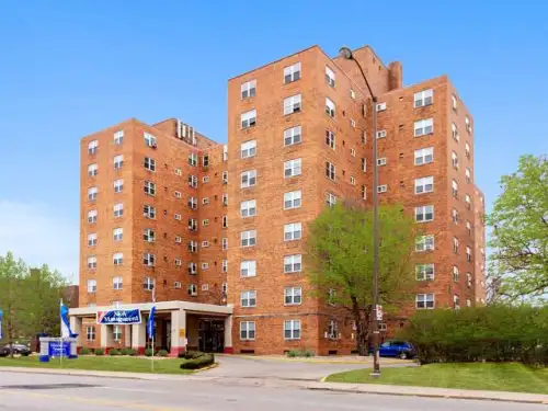 BUTLER-Apartment-Building-17615236.webp