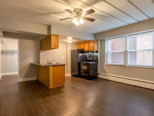BUTLER-Apartment-Building-17615263.webp