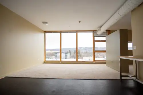 S Bed Cayuga Place 12