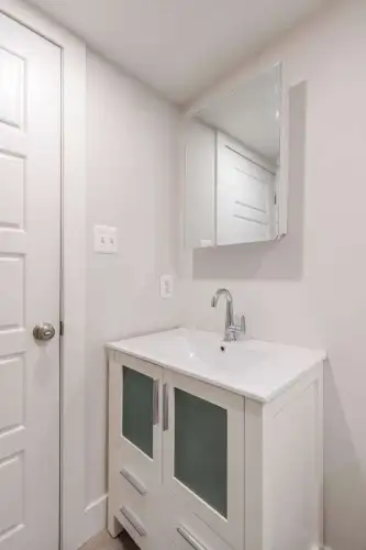 S Bed 1837 N Gratz Street 20