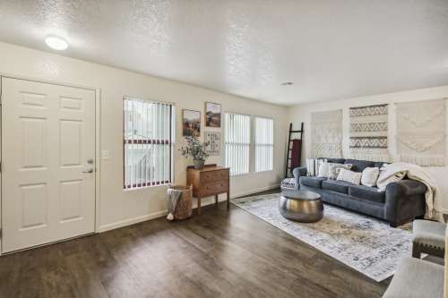 S Bed Arlington Farm Apartments 20