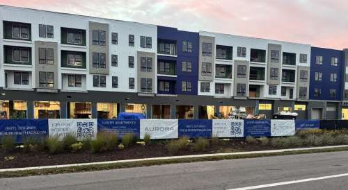 S Bed The Aurora at Cayuga Park 8