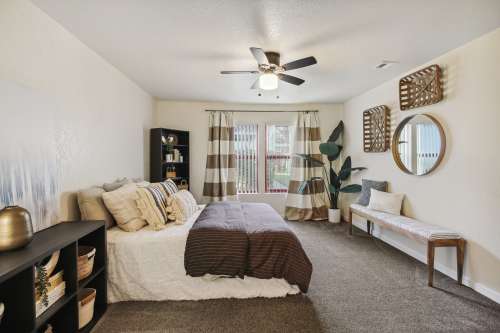 S Bed Arlington Farm Apartments 22