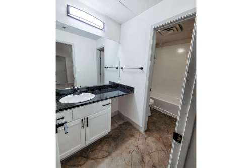 S Bed 19Eleven Apartments 34