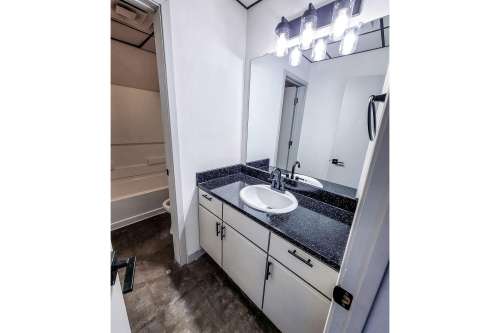 S Bed 19Eleven Apartments 26