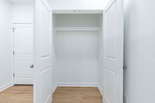 S Bed Temple Apartments 76