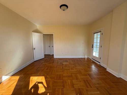 S Bed The Royal York Apartments 1124