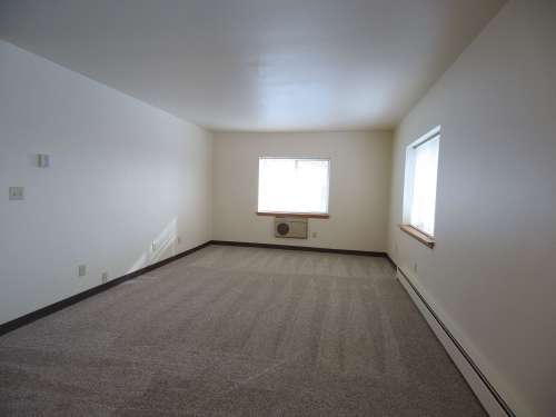 S Bed Carriage Court 24