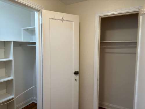 S Bed The Royal York Apartments 1054