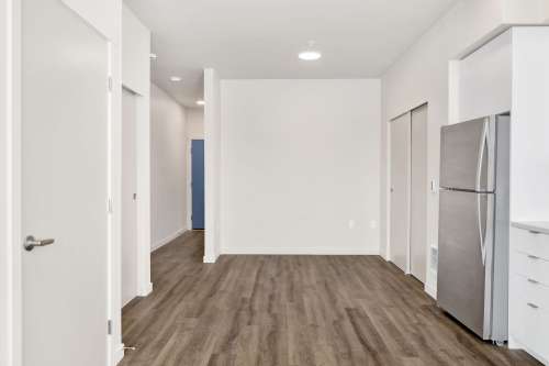 S Bed Luxurious Studios with Rooftop Deck and Secured Entry! 189