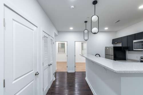 S Bed Temple Apartments 132