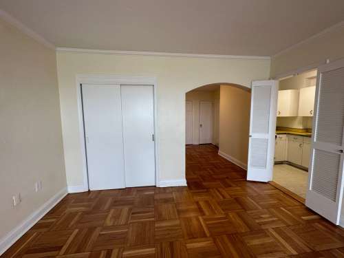 S Bed The Royal York Apartments 1004