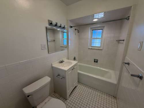 S Bed The Royal York Apartments 1112