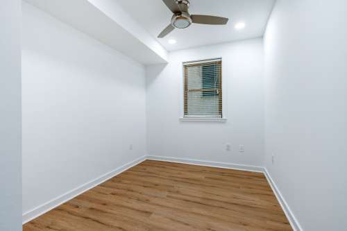 S Bed Temple Apartments 87