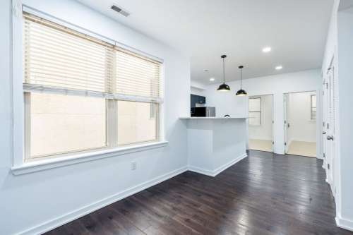 S Bed Temple Apartments 113