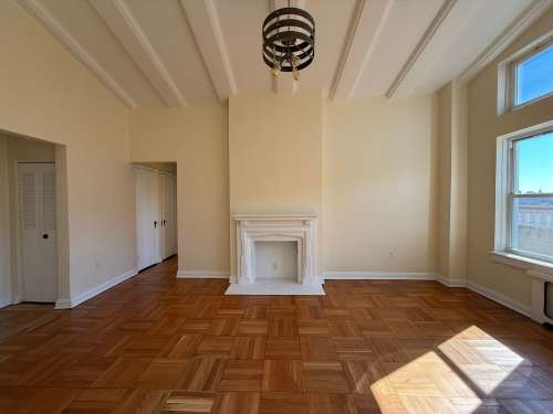 S Bed The Royal York Apartments 1099