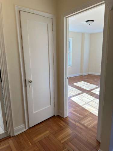 S Bed The Royal York Apartments 1071