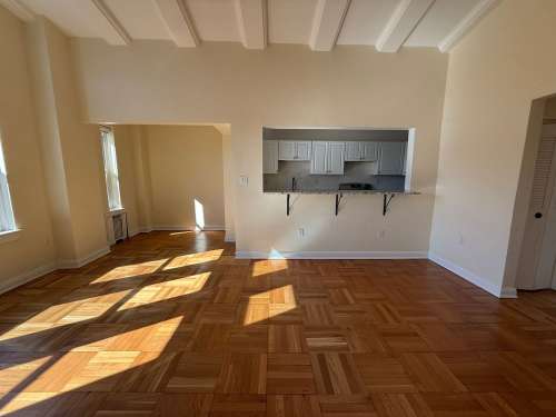 S Bed The Royal York Apartments 1103