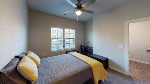 S Bed 3-, 4- and 5-Bedroom Luxury Townhomes with Top-of-the-Line A 35