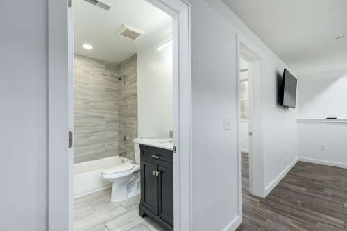 S Bed Temple Apartments 28