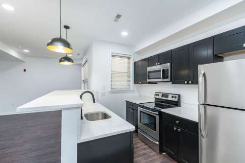 S Bed Temple Apartments 108