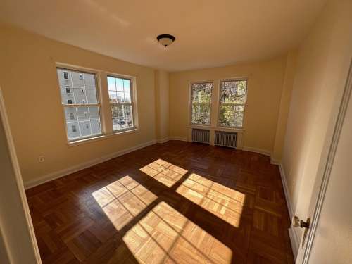 S Bed The Royal York Apartments 1073