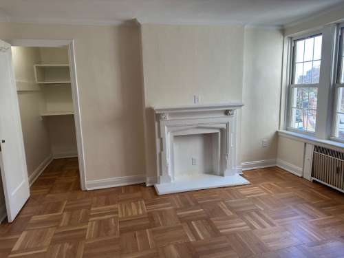 S Bed The Royal York Apartments 1050