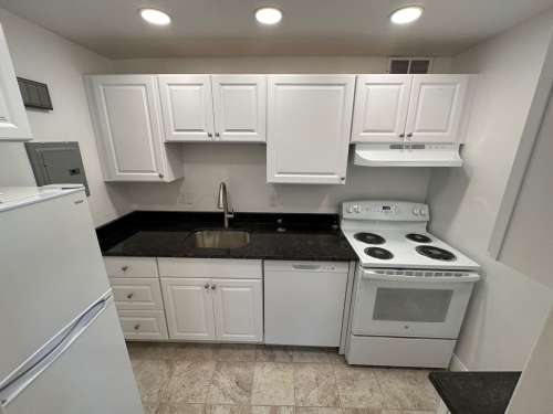 S Bed The Royal York Apartments 1062