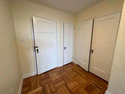 S Bed The Royal York Apartments 1009