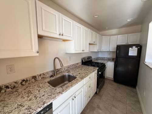 S Bed The Royal York Apartments 1107