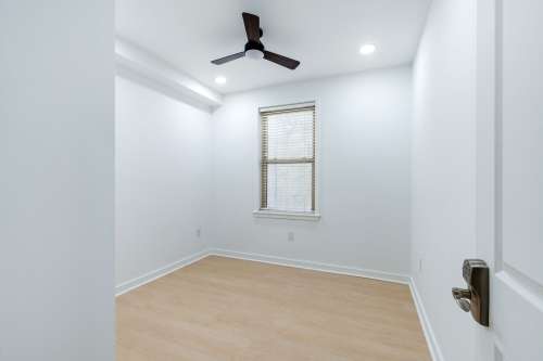 S Bed Temple Apartments 119