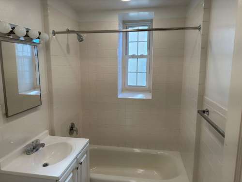 S Bed The Royal York Apartments 1069