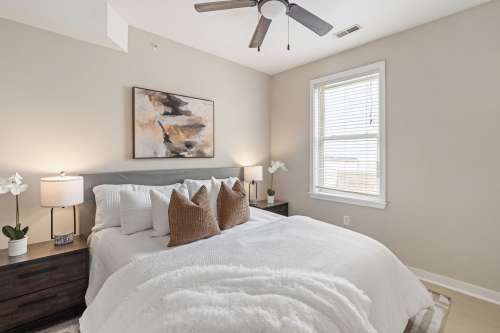 S Bed Summit House 219