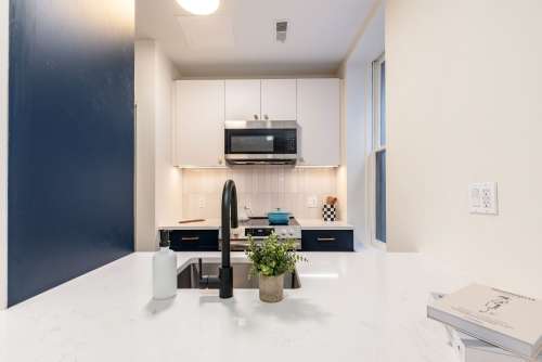 S Bed Carriage House 18