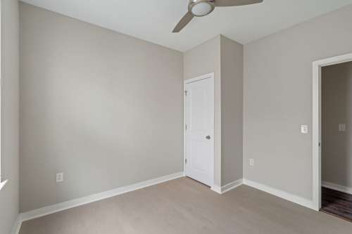 S Bed Summit House 201