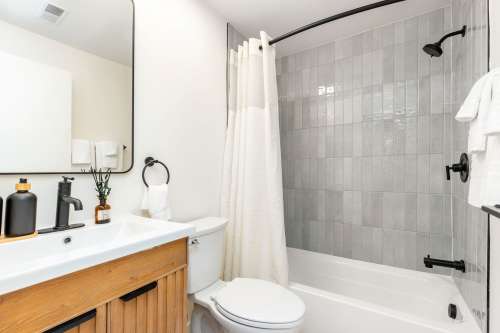 S Bed Carriage House 15