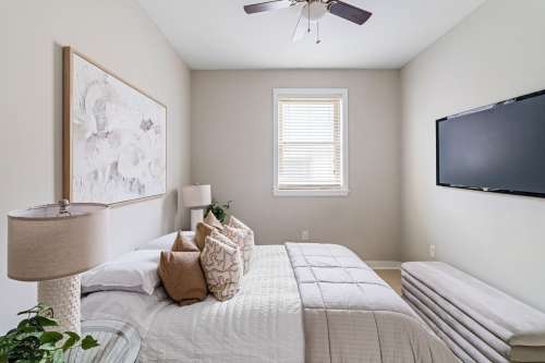 S Bed Summit House 203