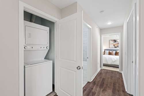 S Bed Summit House 202