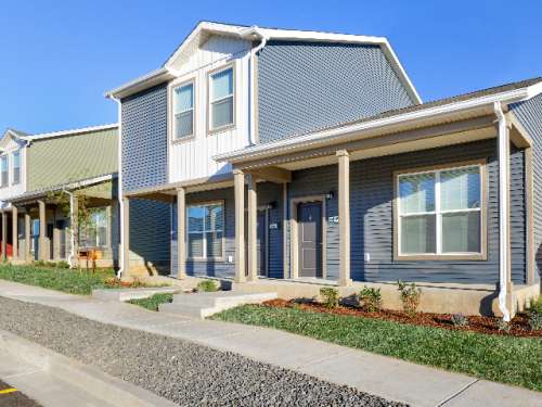idaho-state-Apartment-Building-18686143